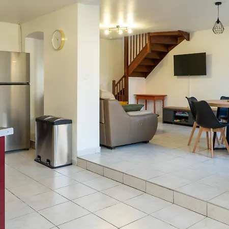 Holiday home 'maison Baptiste' La Campagne En *