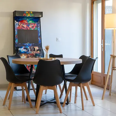 בית נופש 'maison Baptiste' La Campagne En *